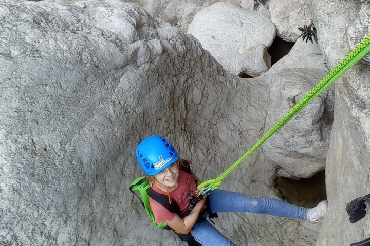 a person riding a snow board